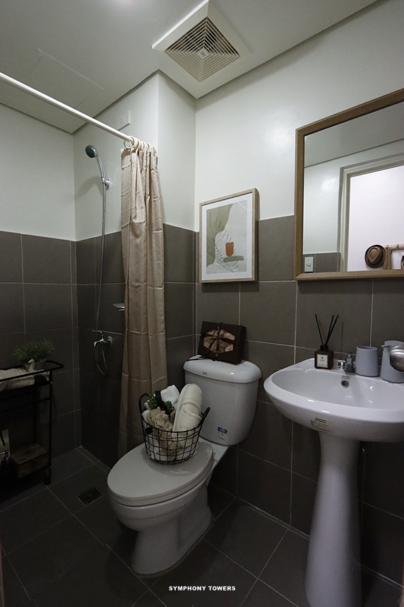 The Symphony Towers studio - Condo for Sale in Quezon City The Symphony Towers